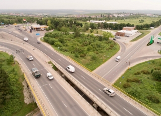 (RO) Rezultatele recensământului transportului auto, care traversează nodul rutier dintre 3 drumuri naționale – prezentate în cadrul unei ședințe cu companiile de proiectare